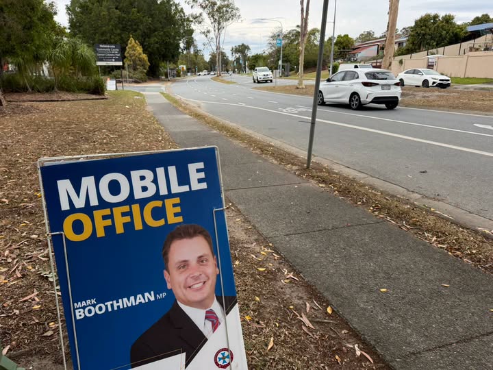 Roadside Helensvale